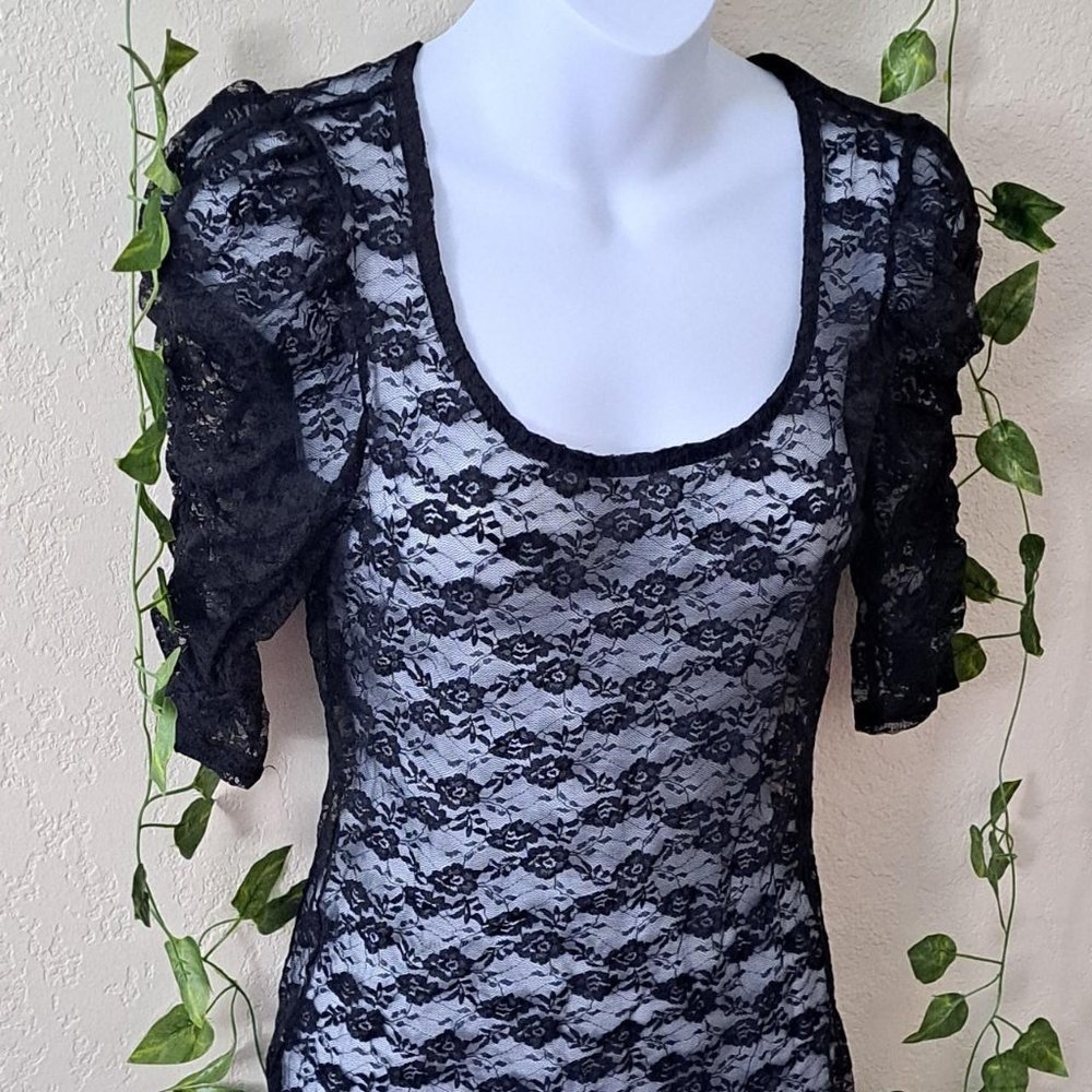Academia Black Lace See-Through Floral Long Shirt w/ Puff Shoulders, Goth / Emo